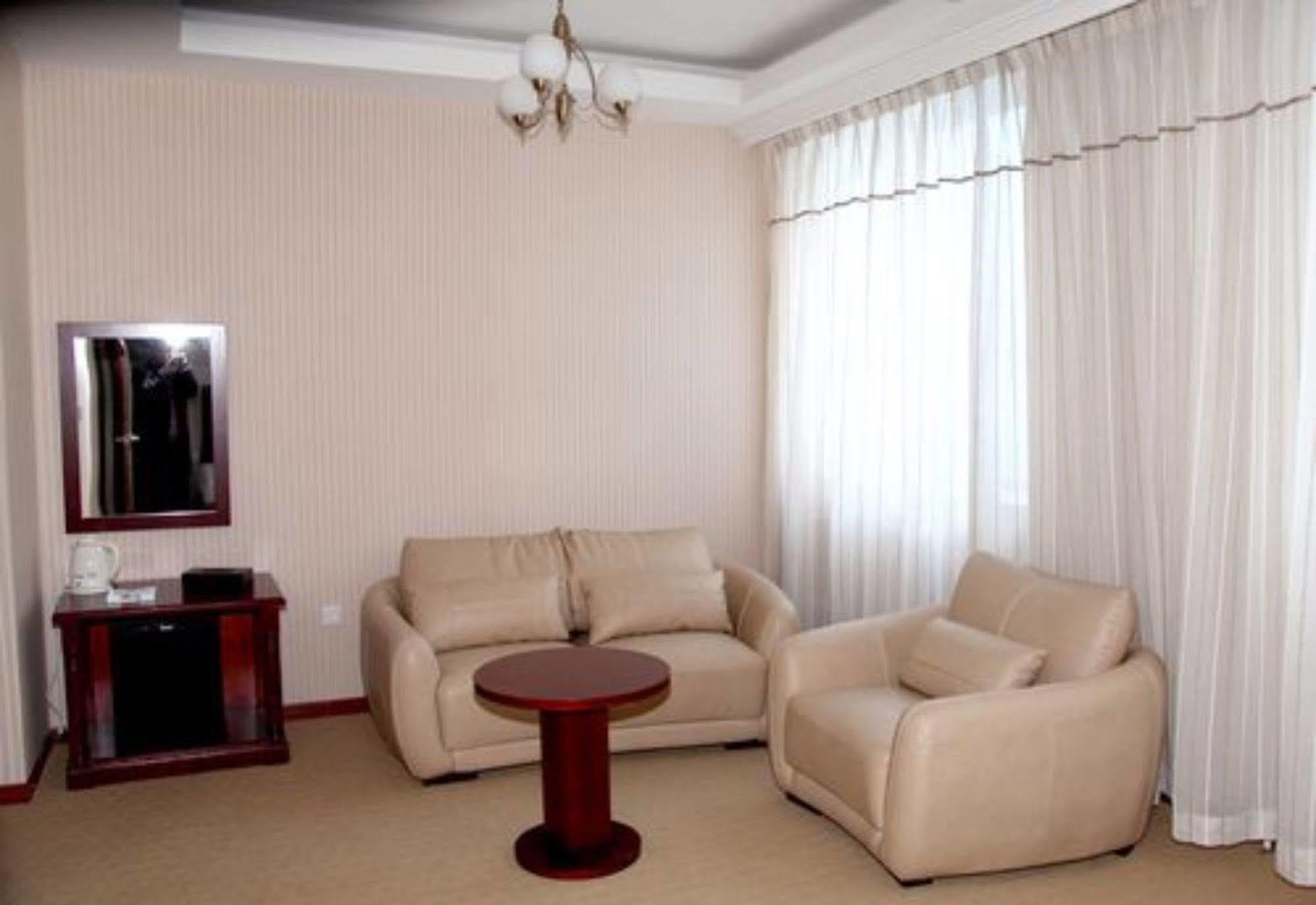 אולן בטור Best Western Gobi'S Kelso מראה חיצוני תמונה